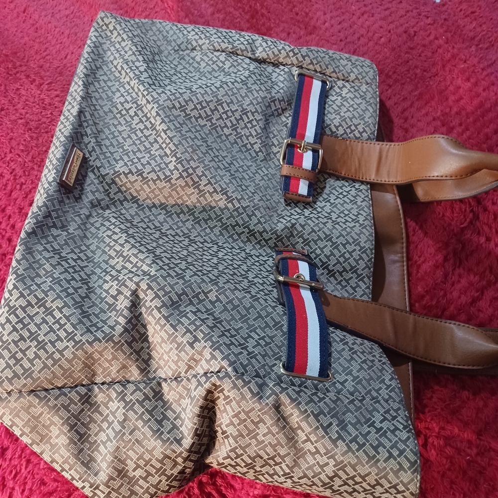 Tommy Hilfiger tote